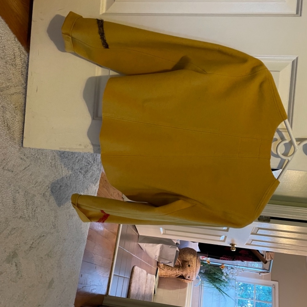 Jacket - Picture 2 of 3